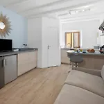 Bleu Dazur- Hyper Centre - Rue Longue - Apartment Menton