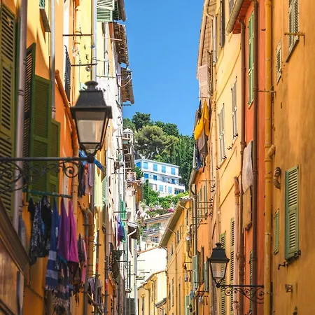 Appartement Bleu Dazur- Hyper Centre - Rue Longue - Menton
