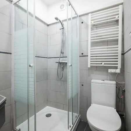 Bleu Dazur- Hyper Centre - Rue Longue - شقة